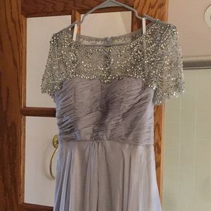 IZILADY  Crystal Embellished Formal Gown